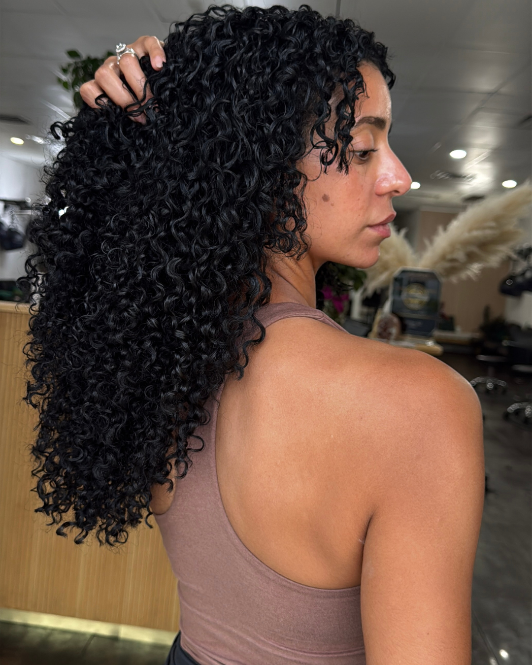 22" Genius Weft Island Curly Natural Black