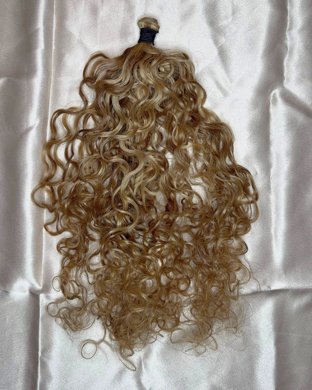 (Pack of 3) 50g 22" Beach Wavy 6/27 Genius Wefts